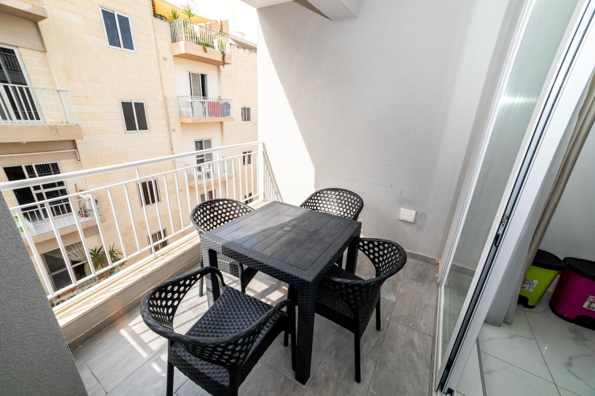 New 3 Bedroom Apartment A1 St. Paul's Bay Dış mekan fotoğraf